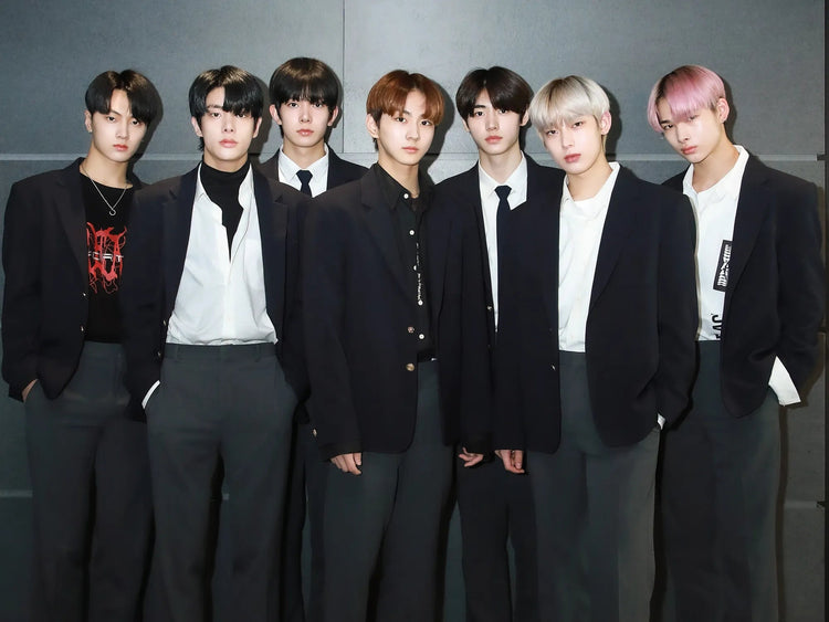 Enhypen - Beyond The Shoppe