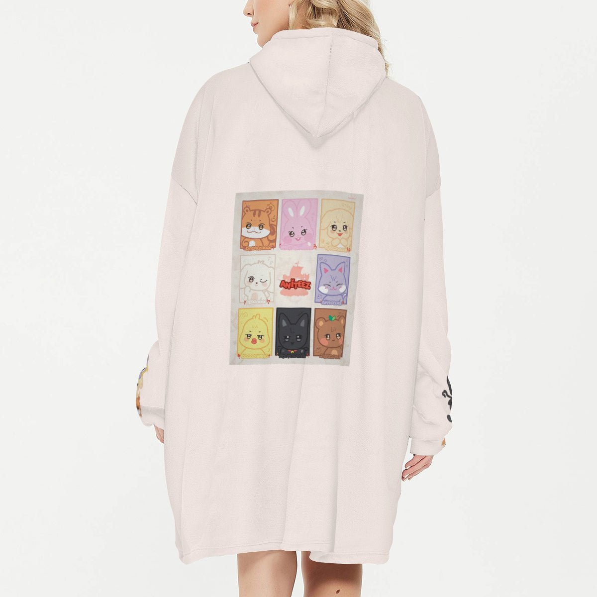 Atinteez Snug Hoodie Oversized JJONGbear - JONGHO - Wearable Sleep Blanket Hoodie - Ateez Blanket - Atiny Fleece Hoodie - Beyond The Shoppe