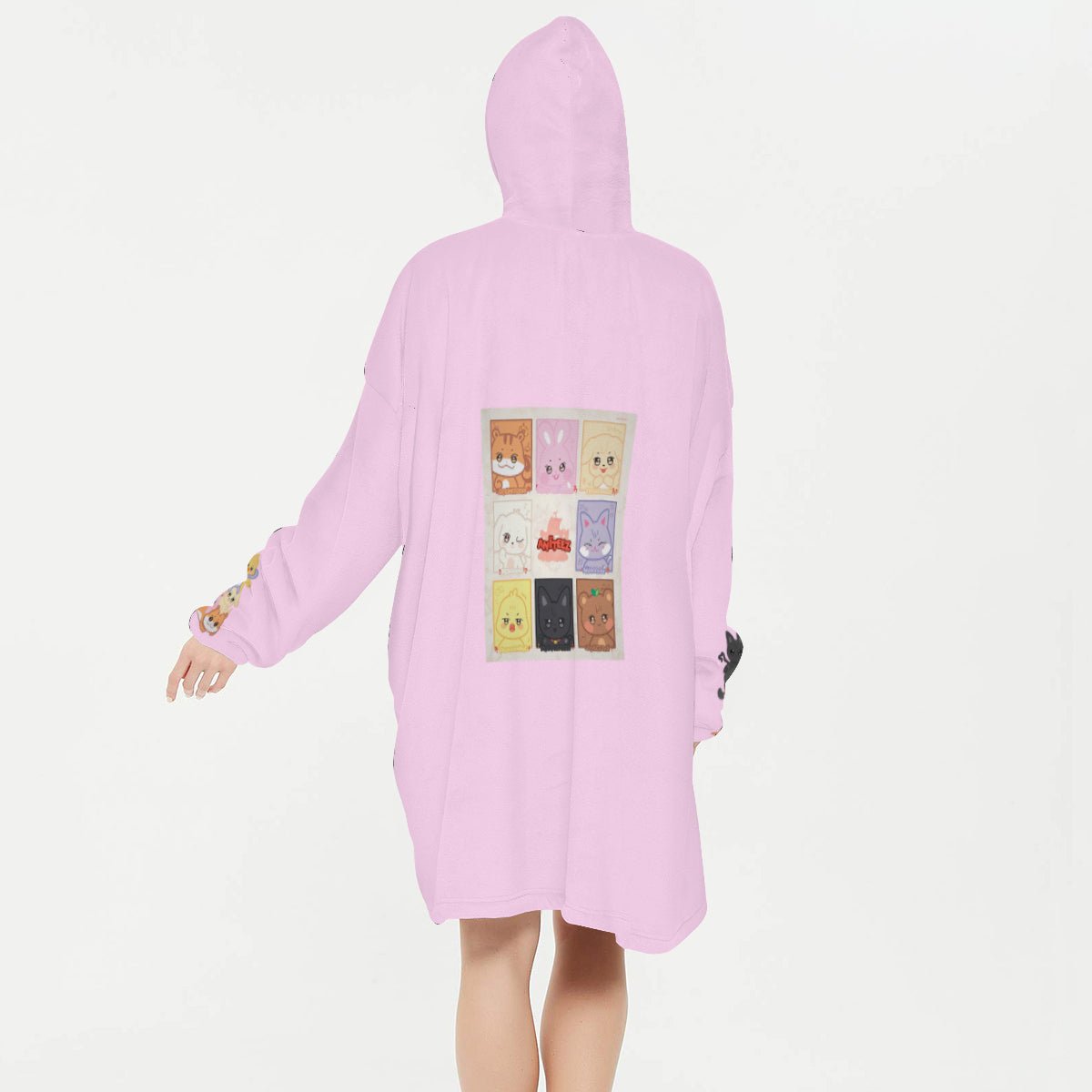 Atinteez Snug Hoodie Oversized SANdeoki - SAN - Wearable Sleep Blanket Hoodie - Ateez Blanket - Atiny Fleece Hoodie - Beyond The Shoppe